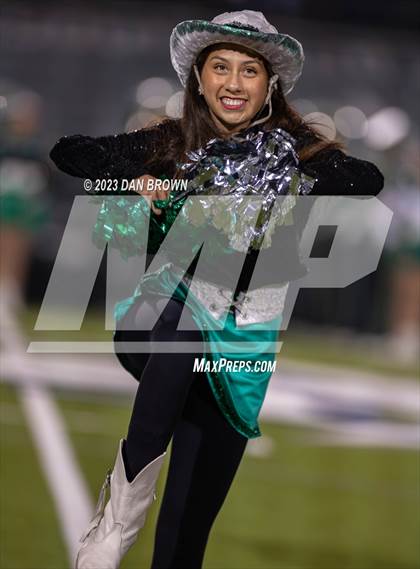 Thumbnail 3 in Reedy vs. Longview (UIL 5A  Area Playoff) photogallery.