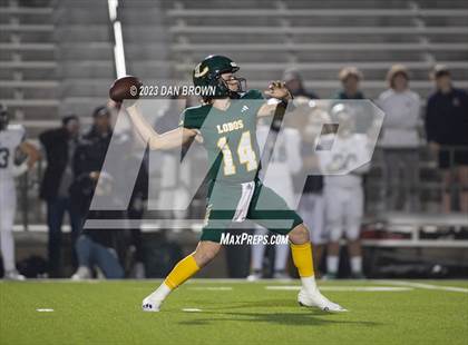 Thumbnail 3 in Reedy vs. Longview (UIL 5A  Area Playoff) photogallery.