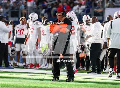 Thumbnail 3 in Duncanville @ North Shore (UIL 6A D1 Football Final) photogallery.