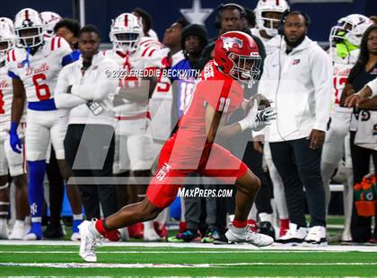 Thumbnail 2 in Duncanville @ North Shore (UIL 6A D1 Football Final) photogallery.