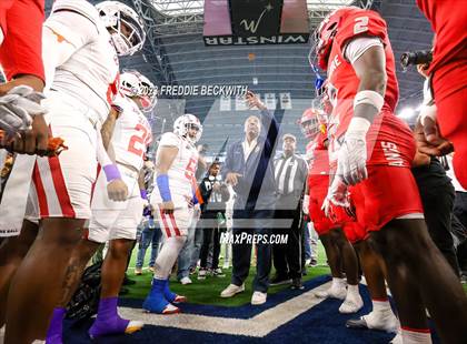 Thumbnail 2 in Duncanville @ North Shore (UIL 6A D1 Football Final) photogallery.