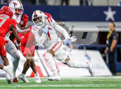 Thumbnail 2 in Duncanville @ North Shore (UIL 6A D1 Football Final) photogallery.