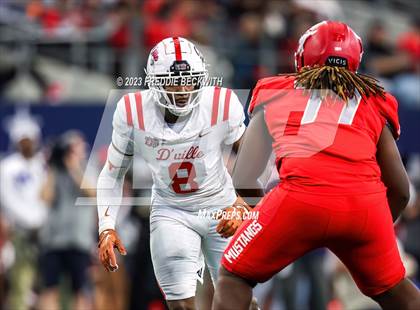 Thumbnail 2 in Duncanville @ North Shore (UIL 6A D1 Football Final) photogallery.