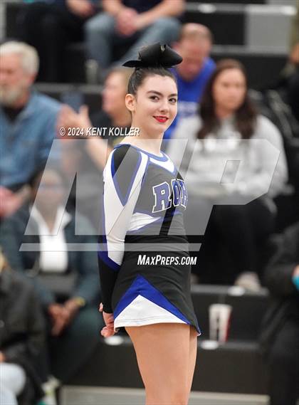 Thumbnail 3 in Rochester vs. Royal Oak (MHSAA Districts) photogallery.