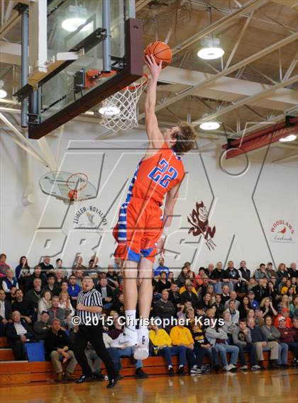 Thumbnail 3 in Goreville vs Christopher (Sesser-Valier Holiday Tournament) photogallery.