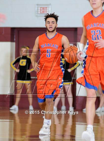 Thumbnail 2 in Goreville vs Christopher (Sesser-Valier Holiday Tournament) photogallery.