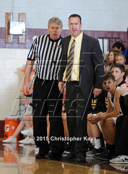Thumbnail 3 in Goreville vs Christopher (Sesser-Valier Holiday Tournament) photogallery.