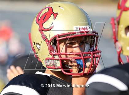 Thumbnail 3 in Oaks Christian vs. Alemany photogallery.