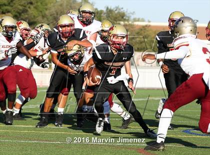 Thumbnail 3 in Oaks Christian vs. Alemany photogallery.