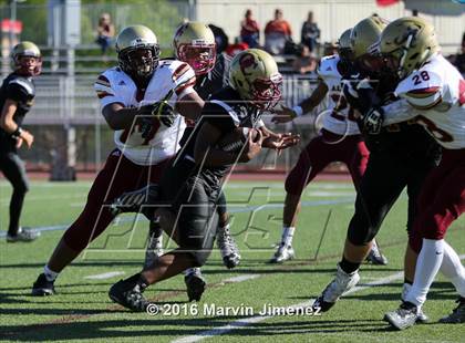 Thumbnail 3 in Oaks Christian vs. Alemany photogallery.