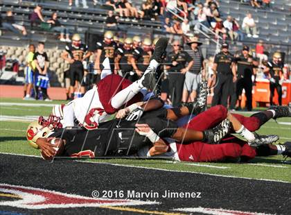 Thumbnail 2 in Oaks Christian vs. Alemany photogallery.
