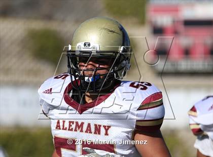 Thumbnail 3 in Oaks Christian vs. Alemany photogallery.