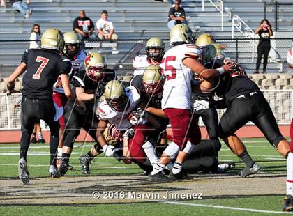Thumbnail 2 in Oaks Christian vs. Alemany photogallery.