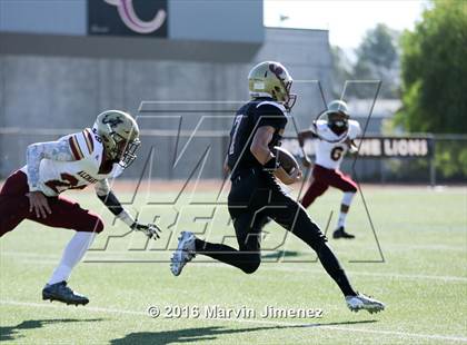 Thumbnail 1 in Oaks Christian vs. Alemany photogallery.