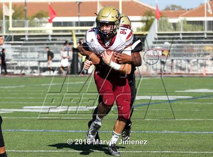 Thumbnail 3 in Oaks Christian vs. Alemany photogallery.