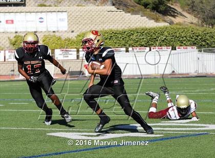 Thumbnail 3 in Oaks Christian vs. Alemany photogallery.