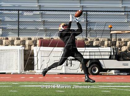 Thumbnail 2 in Oaks Christian vs. Alemany photogallery.