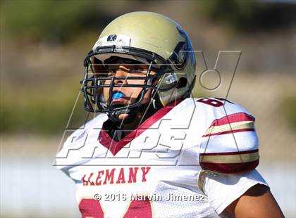 Thumbnail 1 in Oaks Christian vs. Alemany photogallery.