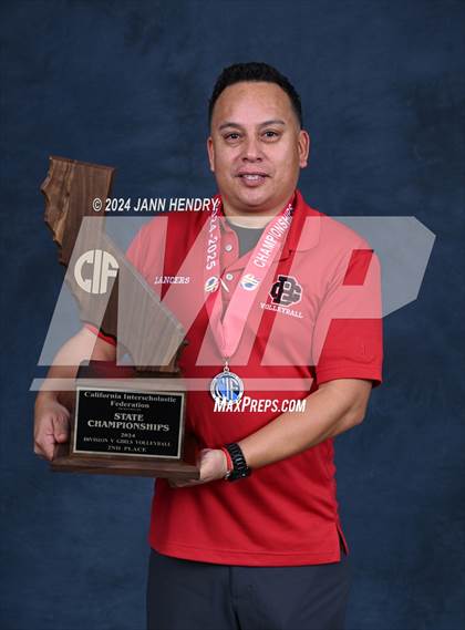 Thumbnail 2 in Immanuel vs Bell Gardens (CIF Division 5 Final Awards) photogallery.