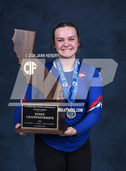 Thumbnail 3 in Immanuel vs Bell Gardens (CIF Division 5 Final Awards) photogallery.