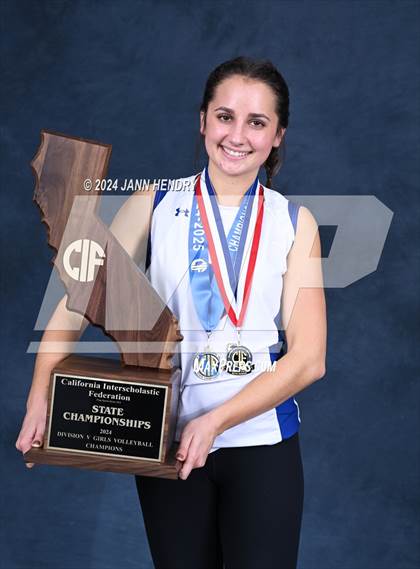 Thumbnail 2 in Immanuel vs Bell Gardens (CIF Division 5 Final Awards) photogallery.