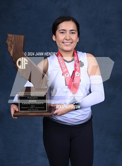 Thumbnail 2 in Immanuel vs Bell Gardens (CIF Division 5 Final Awards) photogallery.