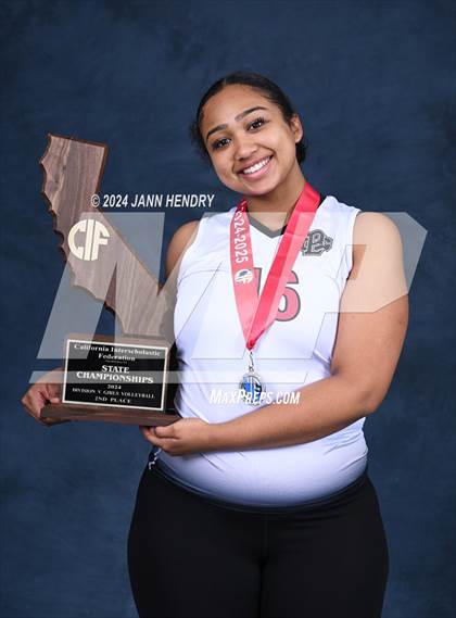 Thumbnail 1 in Immanuel vs Bell Gardens (CIF Division 5 Final Awards) photogallery.