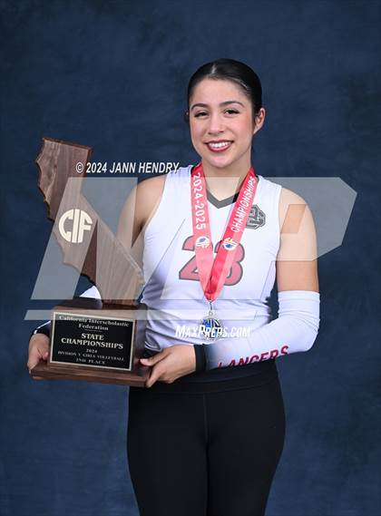 Thumbnail 3 in Immanuel vs Bell Gardens (CIF Division 5 Final Awards) photogallery.