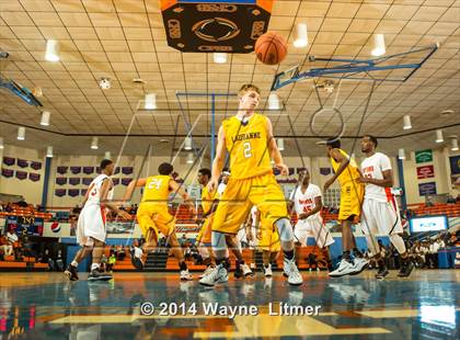 Thumbnail 1 in Hopkinsville vs Lausanne (Marshall County Hoopfest) photogallery.