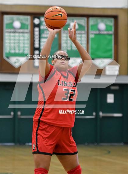 Thumbnail 3 in Lincoln vs. Cathedral Catholic (St. Mary's Stockton MLK Showcase) photogallery.
