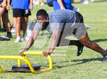 Thumbnail 2 in Lineman Drills (Cactus Duel Out West 7-on-7 Tournament) photogallery.