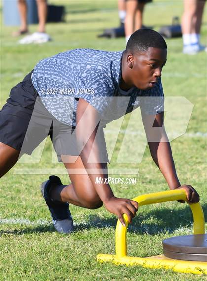Thumbnail 1 in Lineman Drills (Cactus Duel Out West 7-on-7 Tournament) photogallery.
