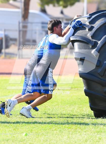 Thumbnail 2 in Lineman Drills (Cactus Duel Out West 7-on-7 Tournament) photogallery.