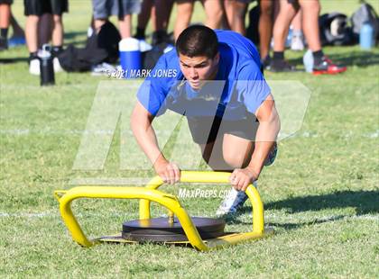 Thumbnail 3 in Lineman Drills (Cactus Duel Out West 7-on-7 Tournament) photogallery.