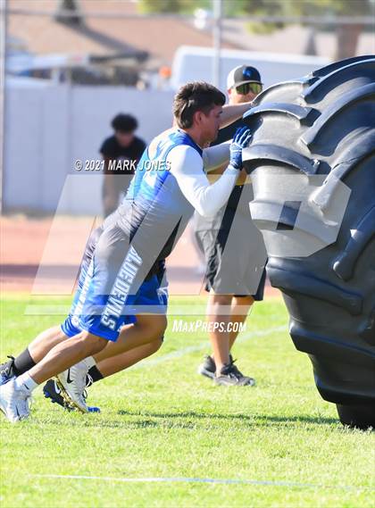 Thumbnail 2 in Lineman Drills (Cactus Duel Out West 7-on-7 Tournament) photogallery.