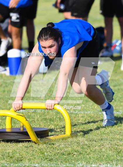 Thumbnail 1 in Lineman Drills (Cactus Duel Out West 7-on-7 Tournament) photogallery.