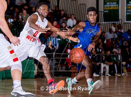 Thumbnail 2 in Copiague vs Half Hollow Hills West (Section 11 Class AA Semifinal) photogallery.