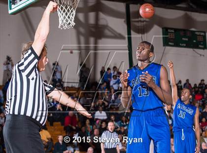 Thumbnail 2 in Copiague vs Half Hollow Hills West (Section 11 Class AA Semifinal) photogallery.