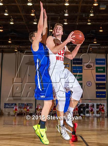 Thumbnail 3 in Copiague vs Half Hollow Hills West (Section 11 Class AA Semifinal) photogallery.