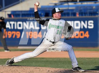 Thumbnail 2 in Thousand Oaks vs. Trabuco Hills (CIF SS DIV 2 Championship) photogallery.