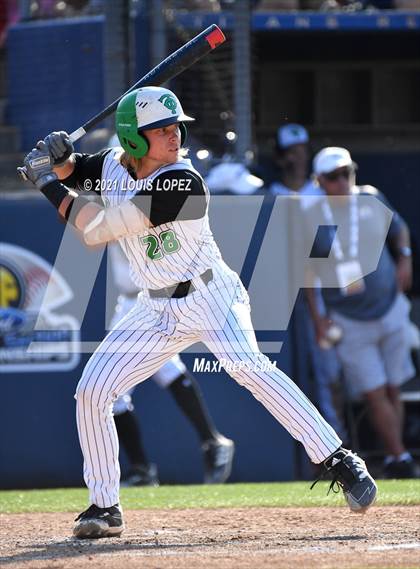 Thumbnail 1 in Thousand Oaks vs. Trabuco Hills (CIF SS DIV 2 Championship) photogallery.