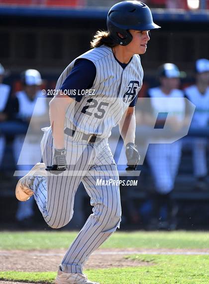 Thumbnail 2 in Thousand Oaks vs. Trabuco Hills (CIF SS DIV 2 Championship) photogallery.