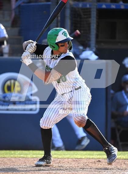 Thumbnail 3 in Thousand Oaks vs. Trabuco Hills (CIF SS DIV 2 Championship) photogallery.