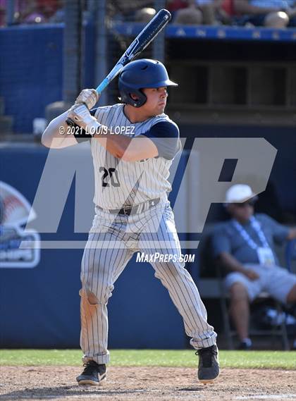 Thumbnail 3 in Thousand Oaks vs. Trabuco Hills (CIF SS DIV 2 Championship) photogallery.