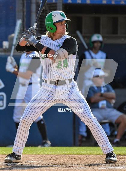 Thumbnail 2 in Thousand Oaks vs. Trabuco Hills (CIF SS DIV 2 Championship) photogallery.