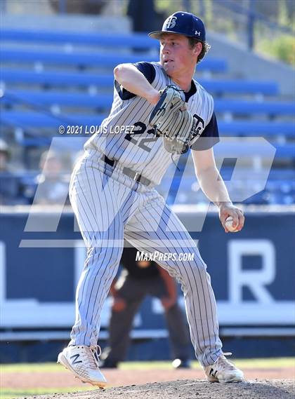 Thumbnail 2 in Thousand Oaks vs. Trabuco Hills (CIF SS DIV 2 Championship) photogallery.