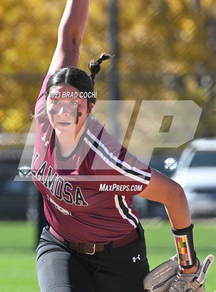 Thumbnail 1 in Alamosa @ Strasburg photogallery.