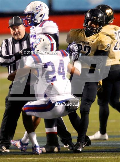 Thumbnail 2 in Arkadelphia vs. Robinson (AAA 4A Final) photogallery.