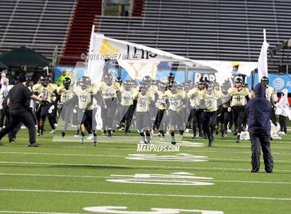 Thumbnail 2 in Arkadelphia vs. Robinson (AAA 4A Final) photogallery.