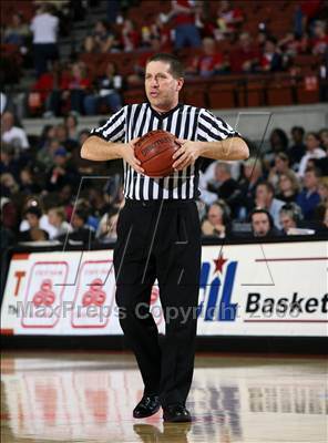 Thumbnail 2 in Dickinson vs. Lincoln (UIL 4A Final) photogallery.